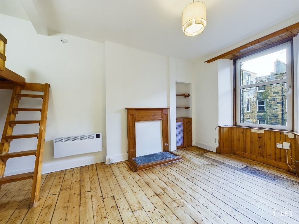 Property photo 2 of 12 Photo 2