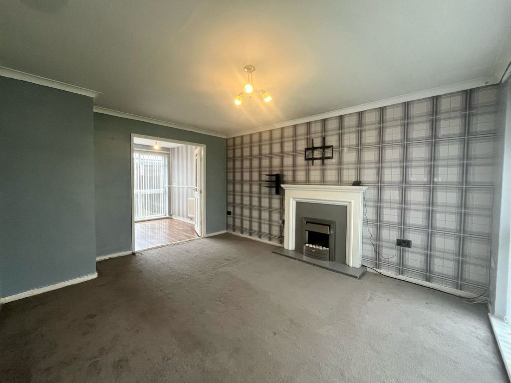 Property photo 2 of 16 4517993