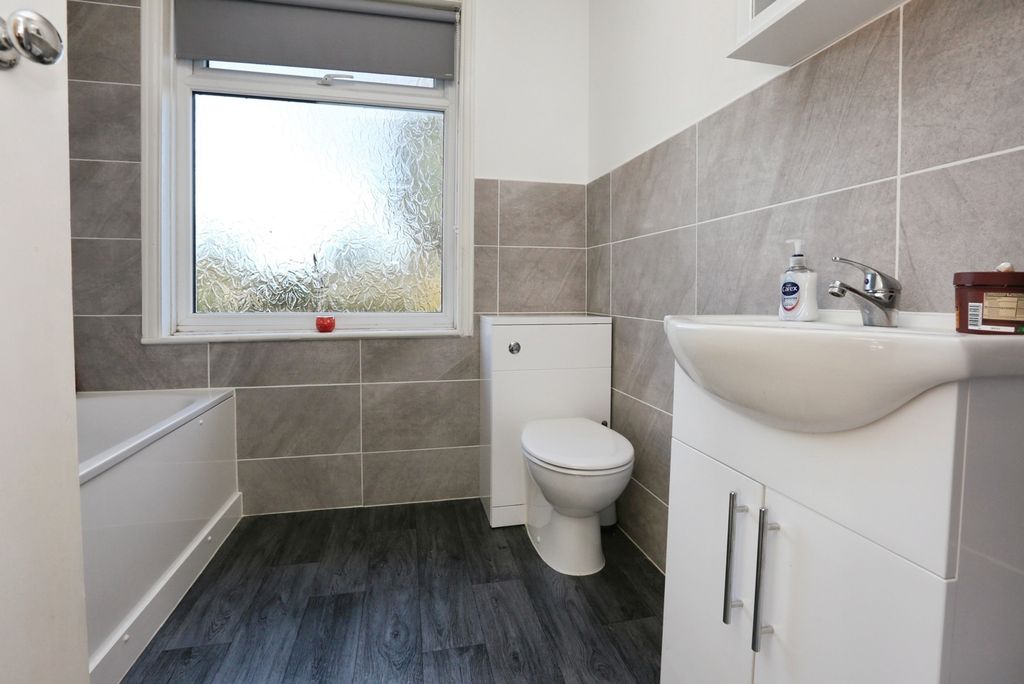 Property photo 2 of 10 Pbox-Img.Jpg