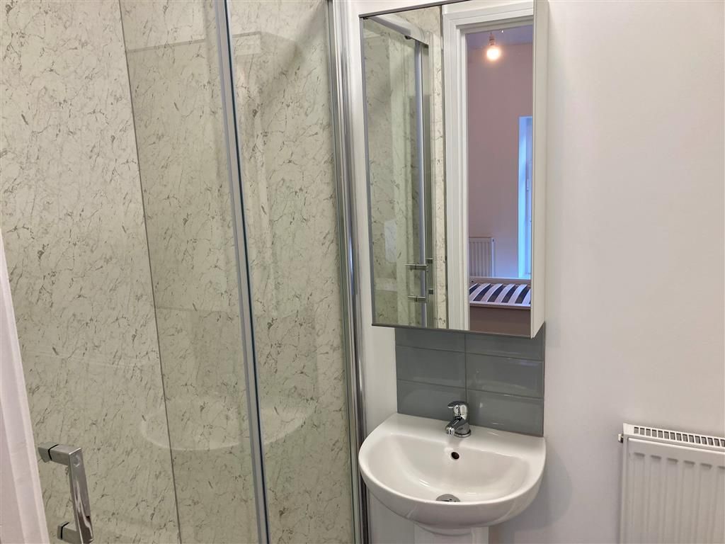 Property photo 3 of 4 Bathroom