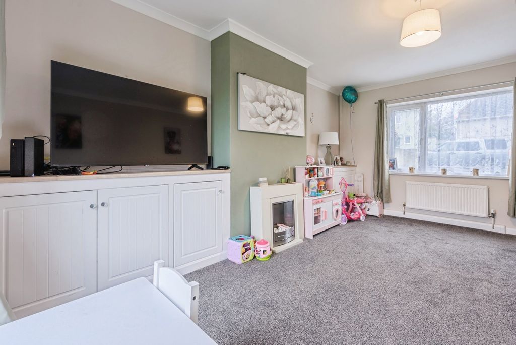 Property photo 2 of 20 Pbox-Img.Jpg