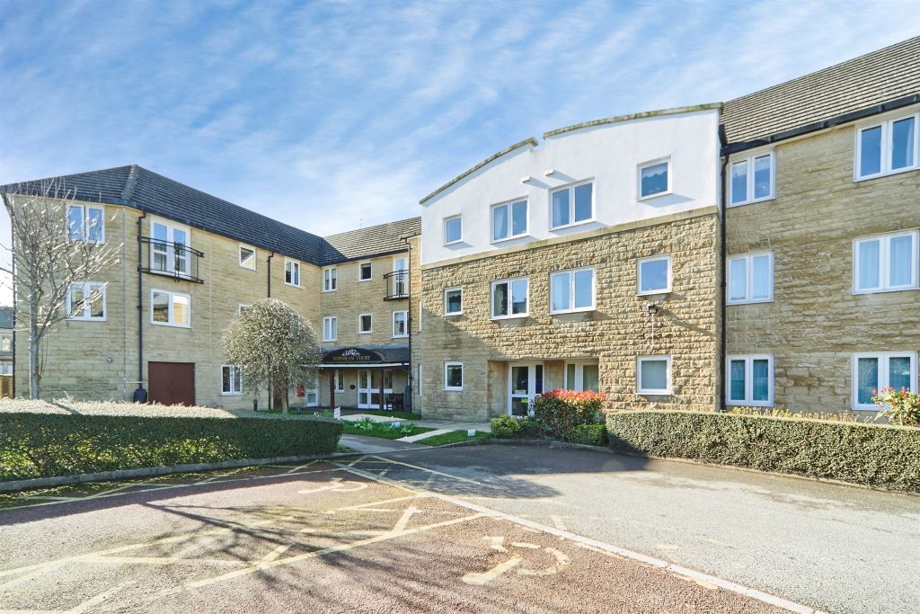 Property photo 1 of 11