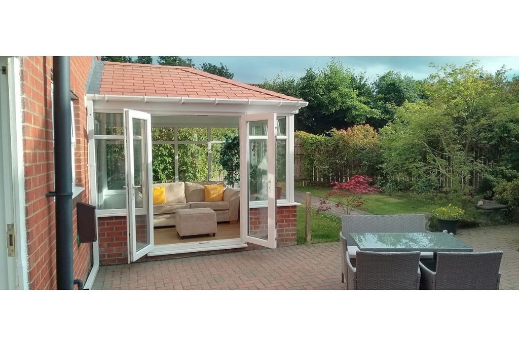 Property photo 2 of 32 Sun Room