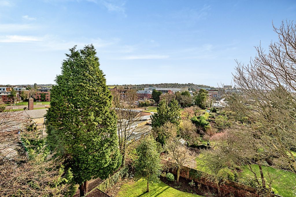 Property photo 2 of 15 View