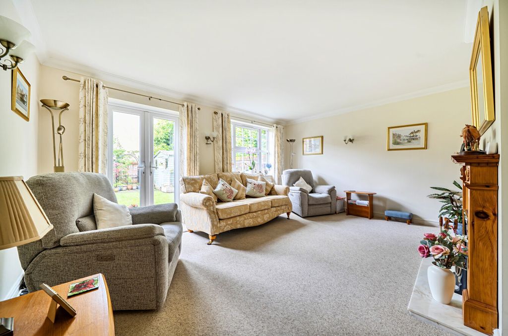 Property photo 2 of 14 1456289-6-6A0c49B...