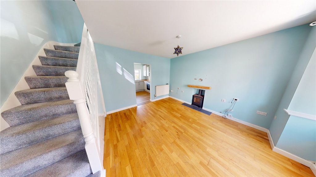 Property photo 3 of 14 Picture No. 15