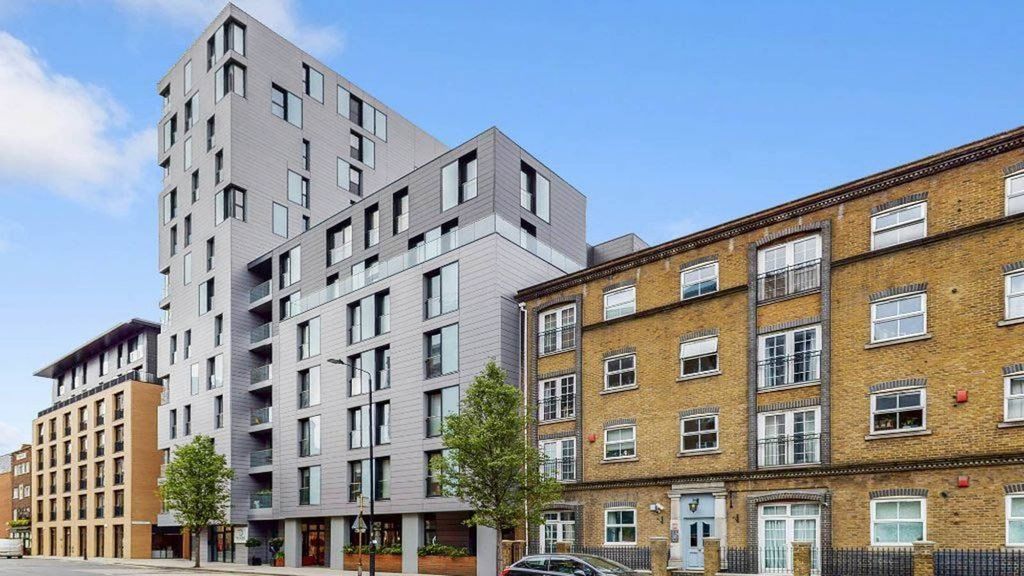 Property photo 2 of 14