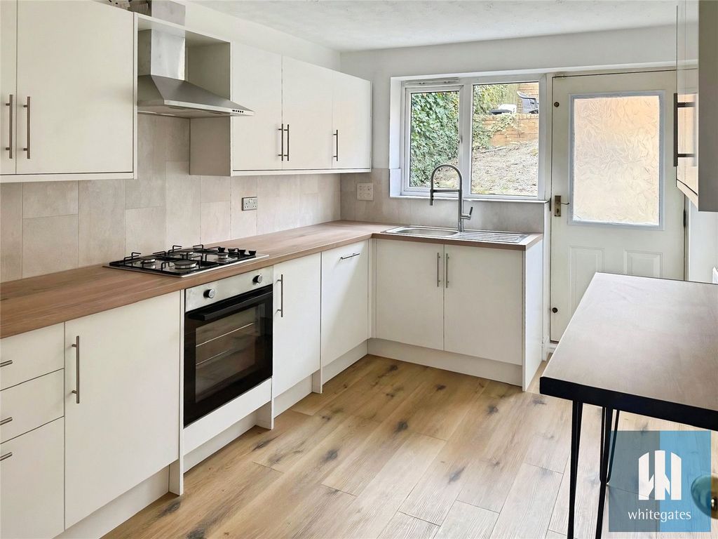 Property photo 2 of 13 Picture No. 08