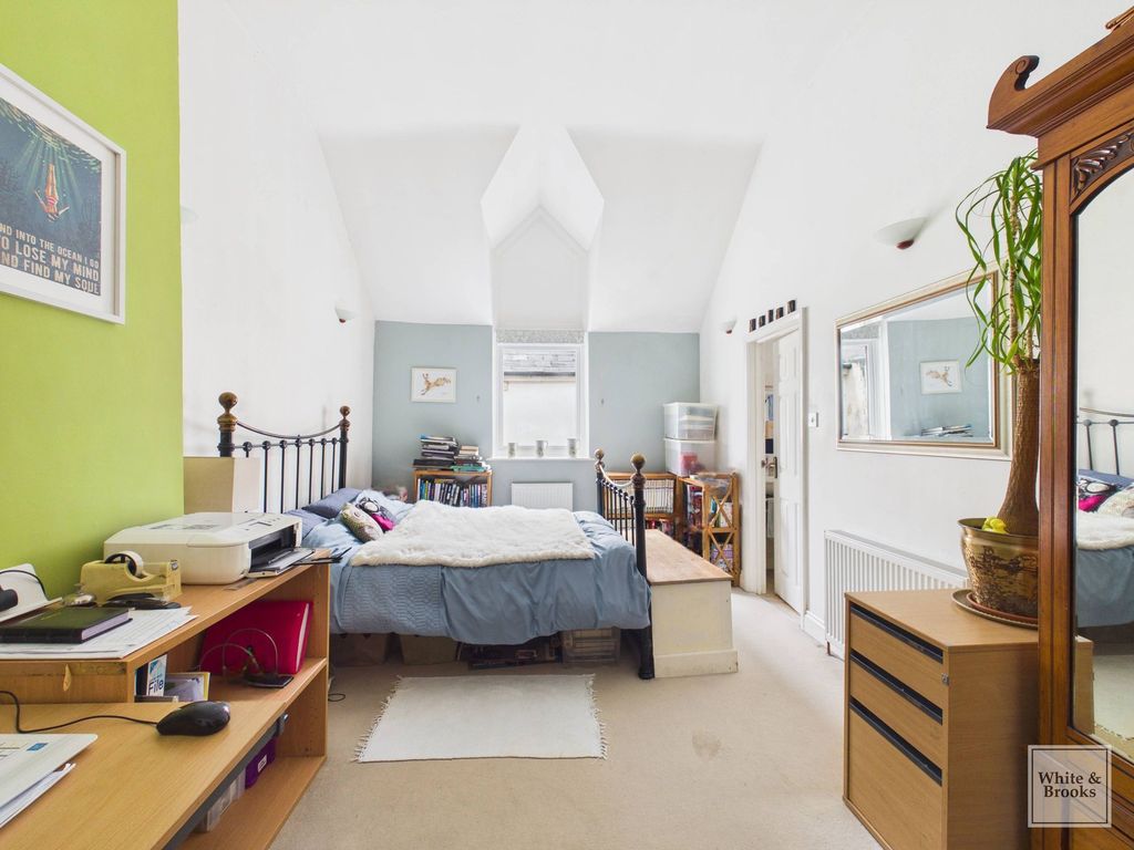 3 bed maisonette for saleThe Steyne, Bognor Regis PO21 photo 5