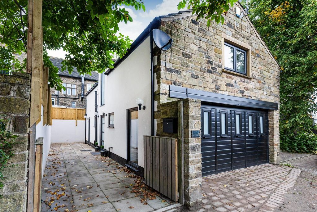 Property photo 1 of 42 External Front