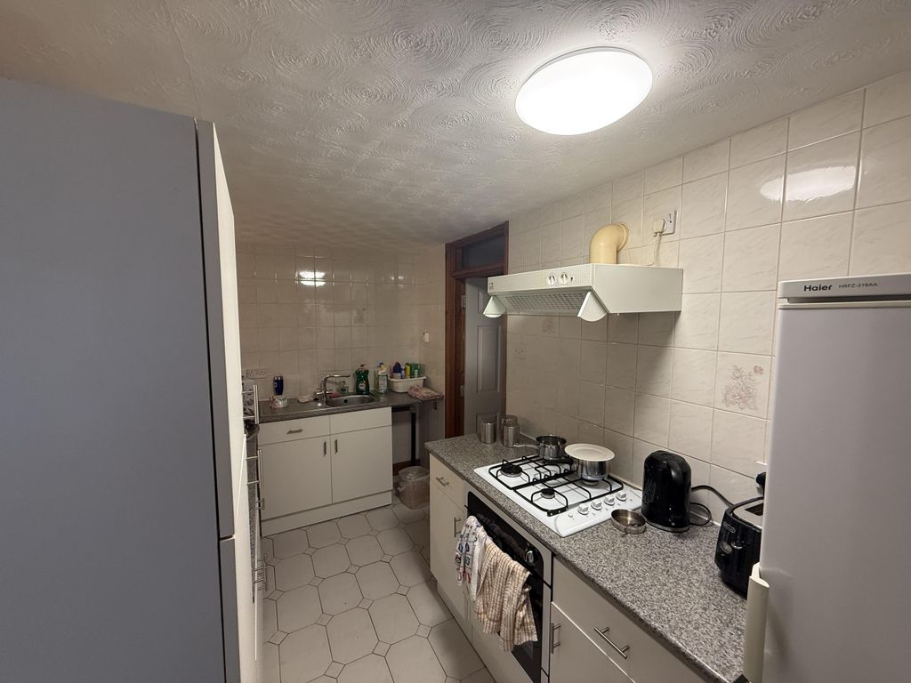 Property photo 3 of 9 Img_1357