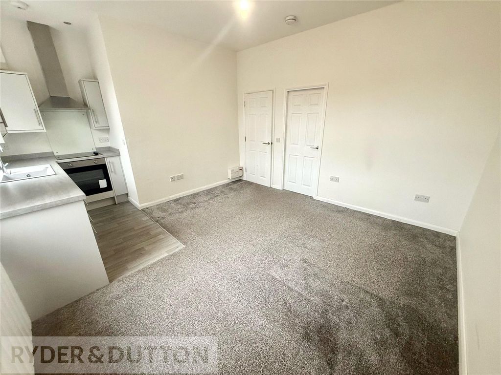 Property photo 3 of 9 Picture 3