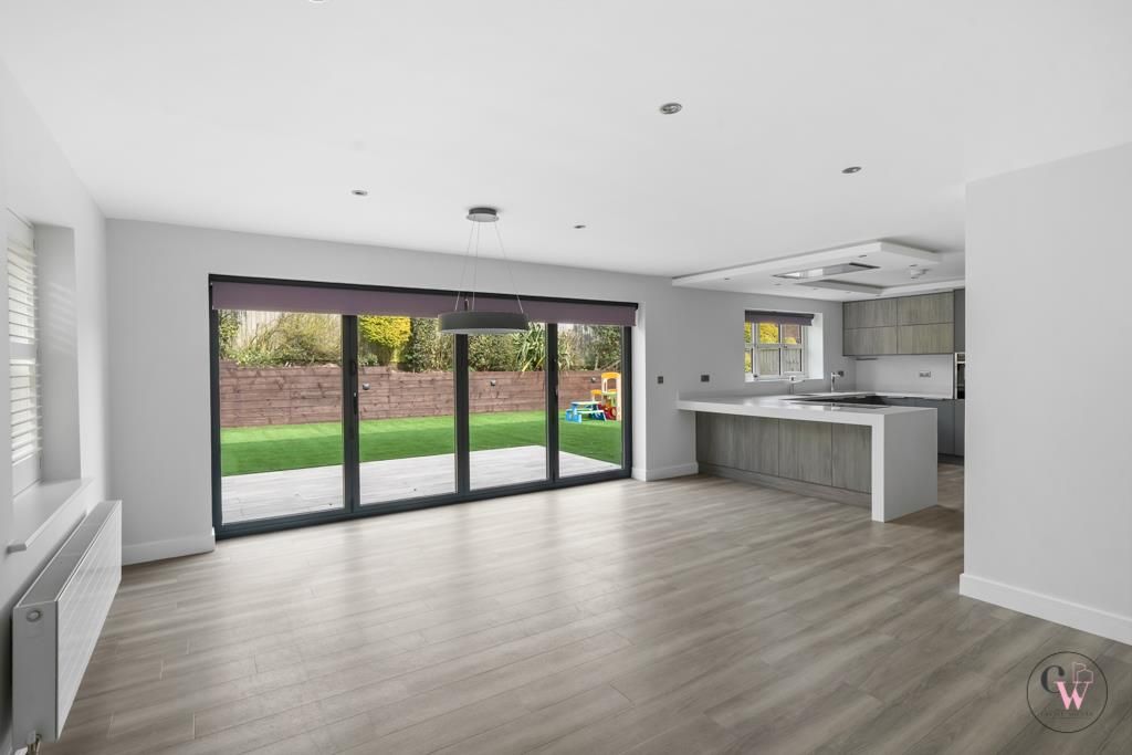 Property photo 2 of 46 Dsc00294.Jpg