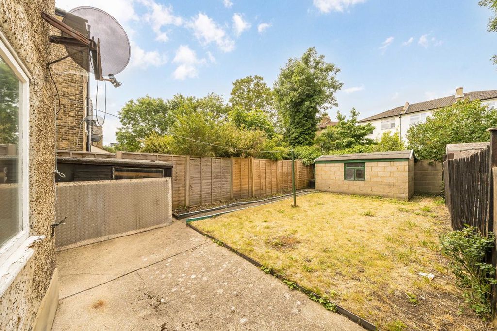 Property photo 3 of 4