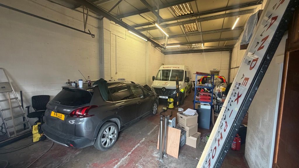 Property photo 3 of 6 Photo 3