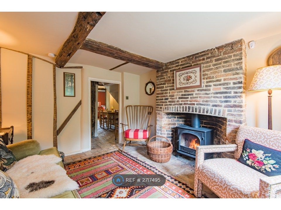 Property photo 1 of 32