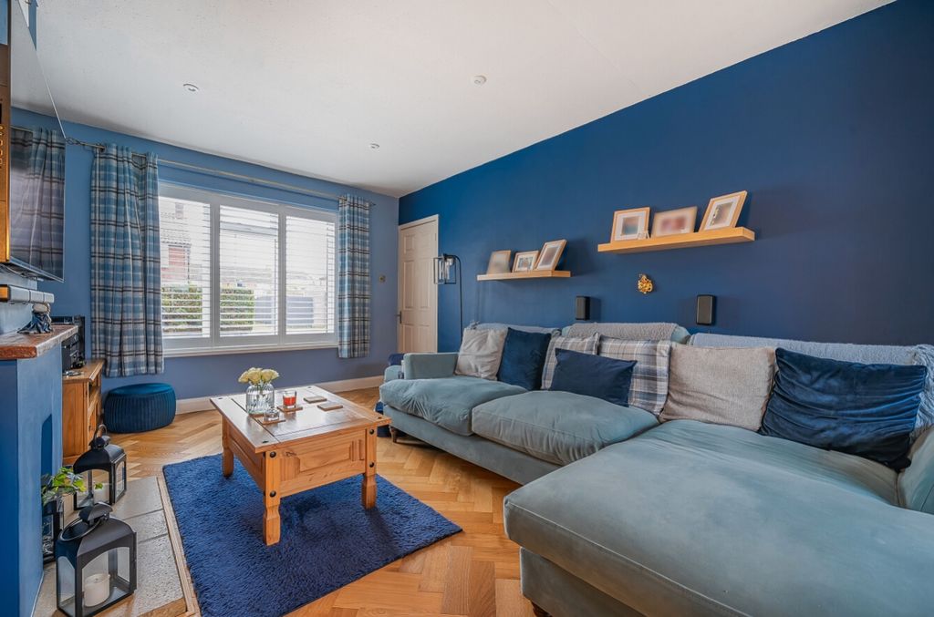 Property photo 3 of 14 1248040 (15)