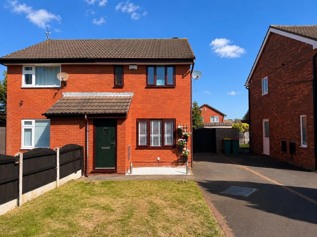 Property photo 2 of 14 1