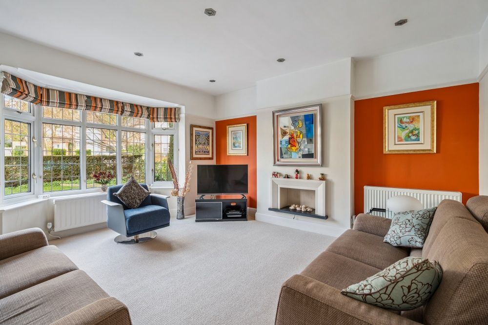 Property photo 3 of 14