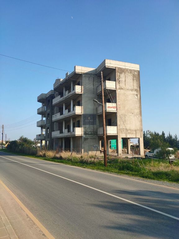 Property photo 2 of 3