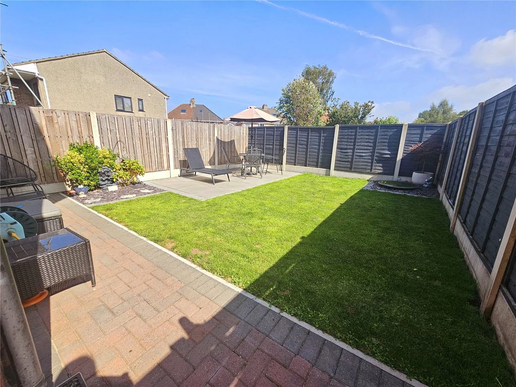 Property photo 2 of 15 Picture No. 07