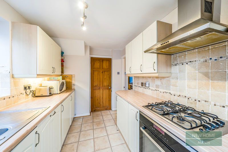 Property photo 3 of 20 Photo 12