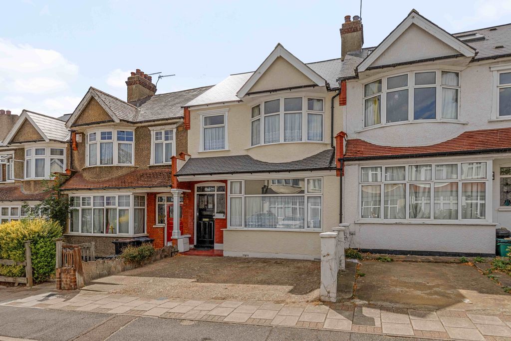 Property photo 1 of 15