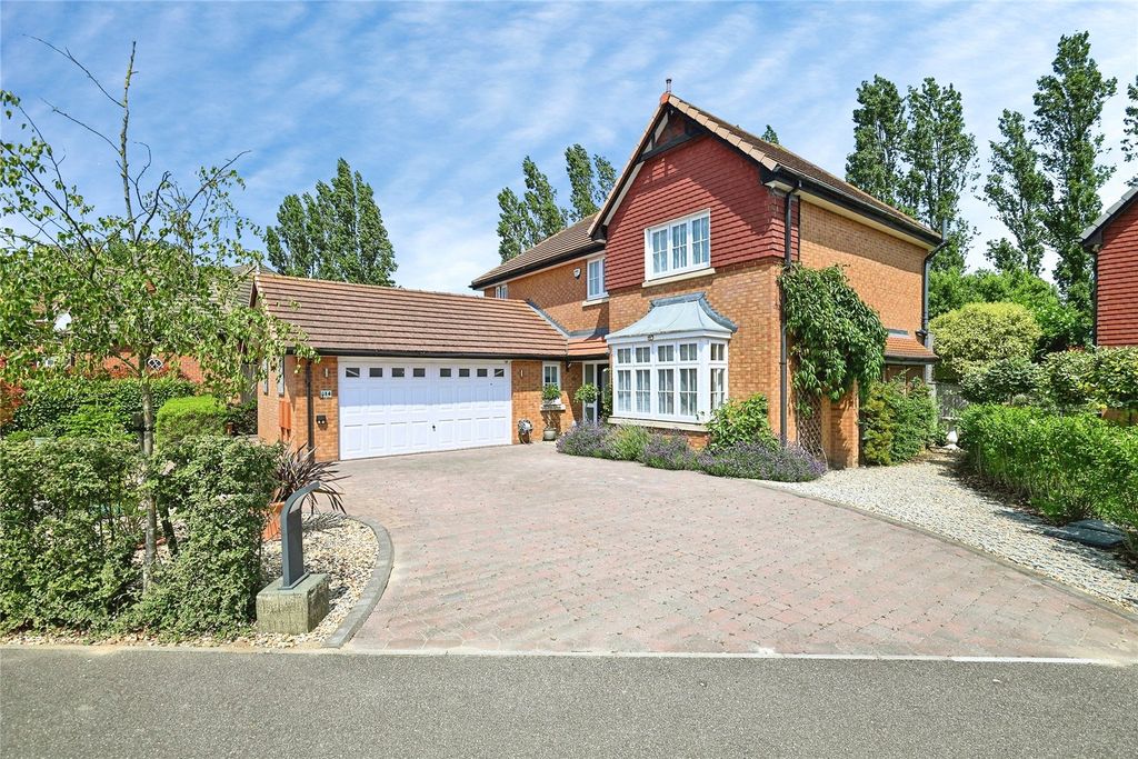 Property photo 1 of 33 Picture No. 21