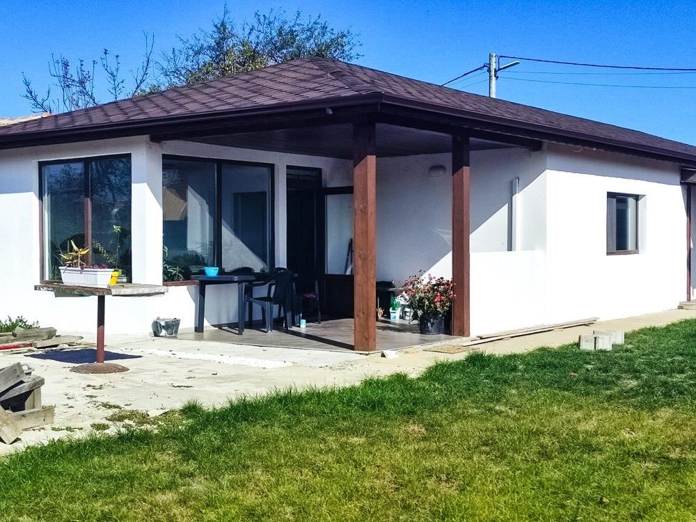 Property photo 1 of 24