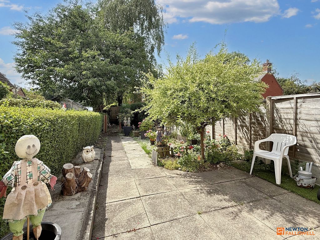 Property photo 2 of 23