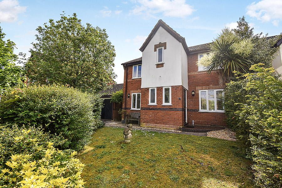 Property photo 1 of 15