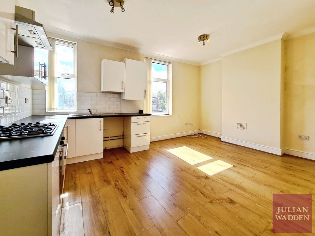 Property photo 3 of 7 Picture No. 09