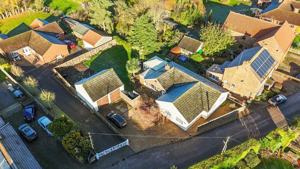 Property photo 1 of 22 Ewemove Scunthorpe Estate Agents - Birds Eye View