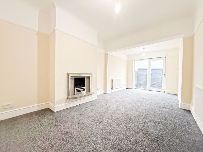 Property photo 3 of 13 Photo 16