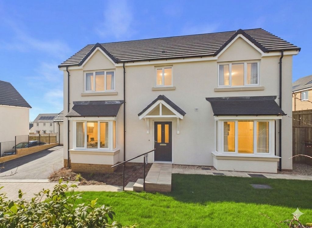 Property photo 1 of 16 Ewemove South Molton - Wain Homes - Staged Image