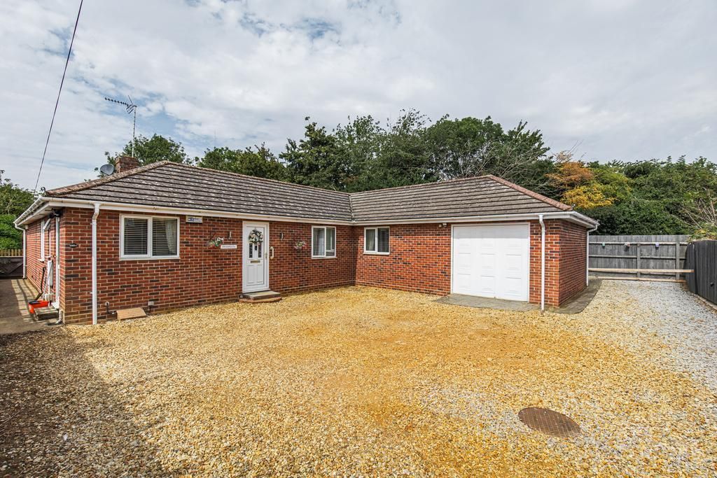Property photo 1 of 27