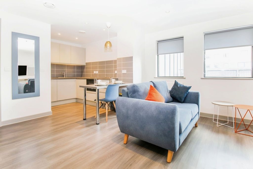 Property photo 3 of 16 Picture No. 04