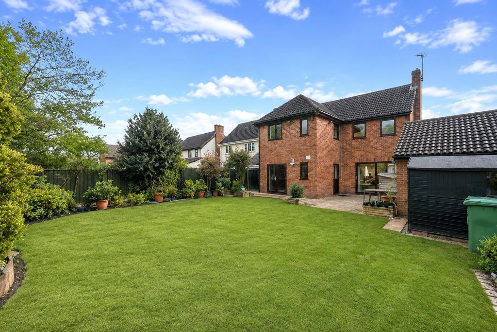 Property photo 1 of 27 549B3Dbe-B058-485F-900C-Eee3E02F6C37.Png