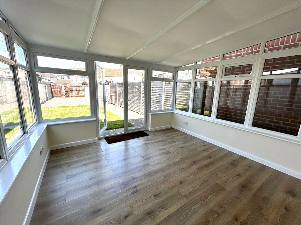 Property photo 3 of 10 Picture No. 08