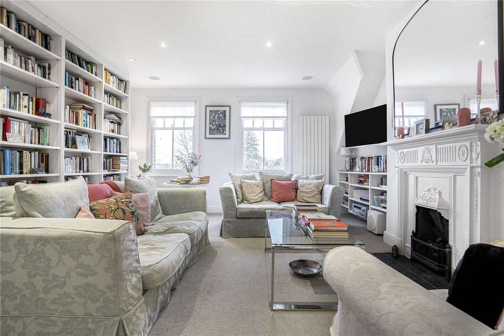 Property photo 2 of 20 Picture No. 10