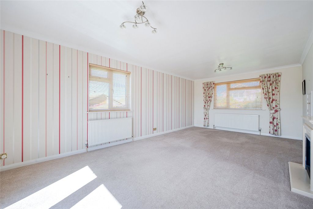 Property photo 3 of 26 3 - Picture No. 02