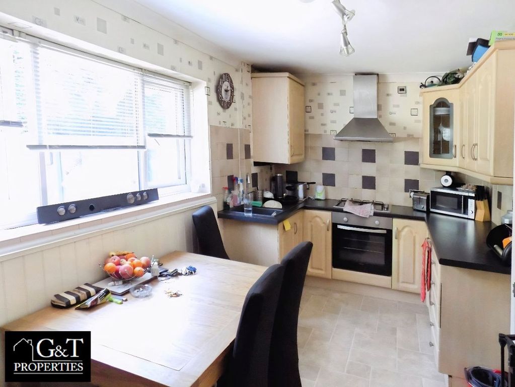 Property photo 3 of 10 Kitchen/Diner