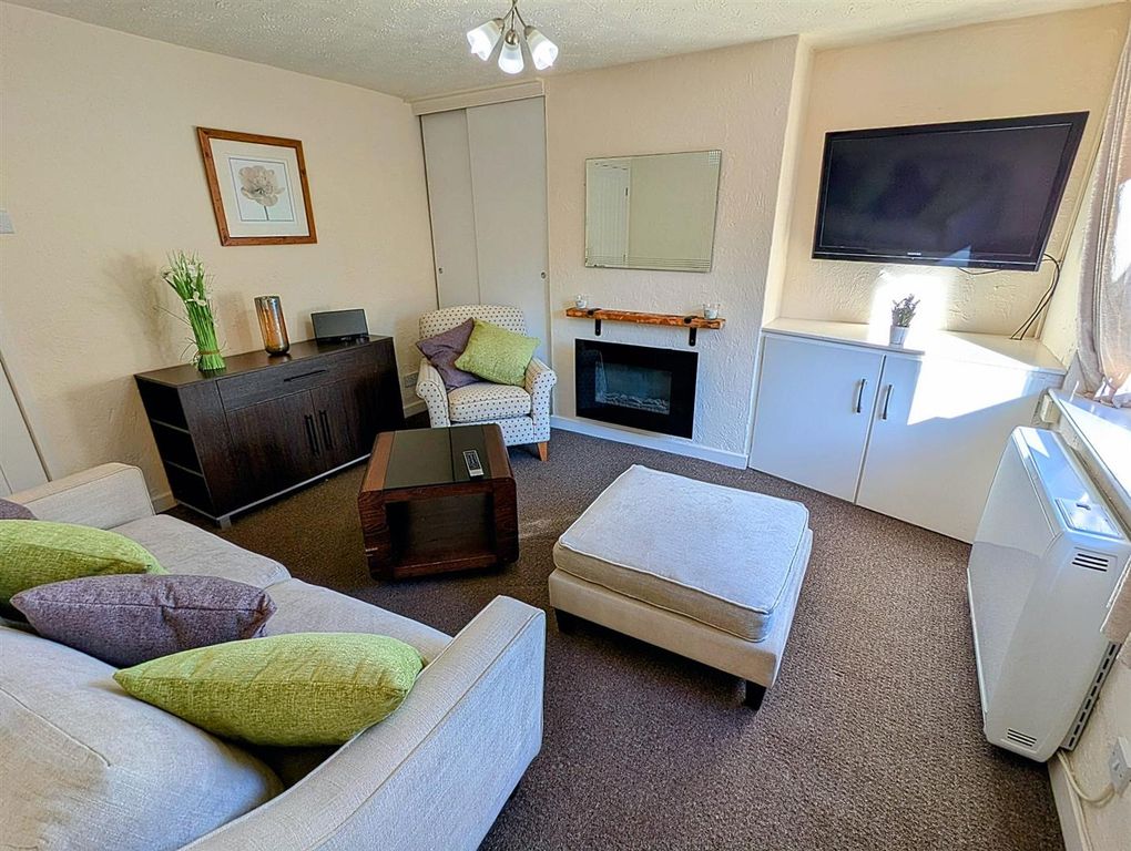 Property photo 1 of 17 162d265c-F7Ec-4082-Ac9c-32Eca2d364B1.Jpg