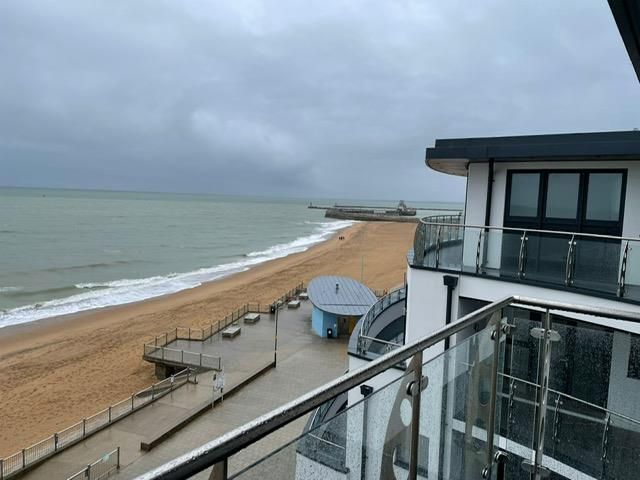 Property photo 1 of 11 15Seaview8.Jpg