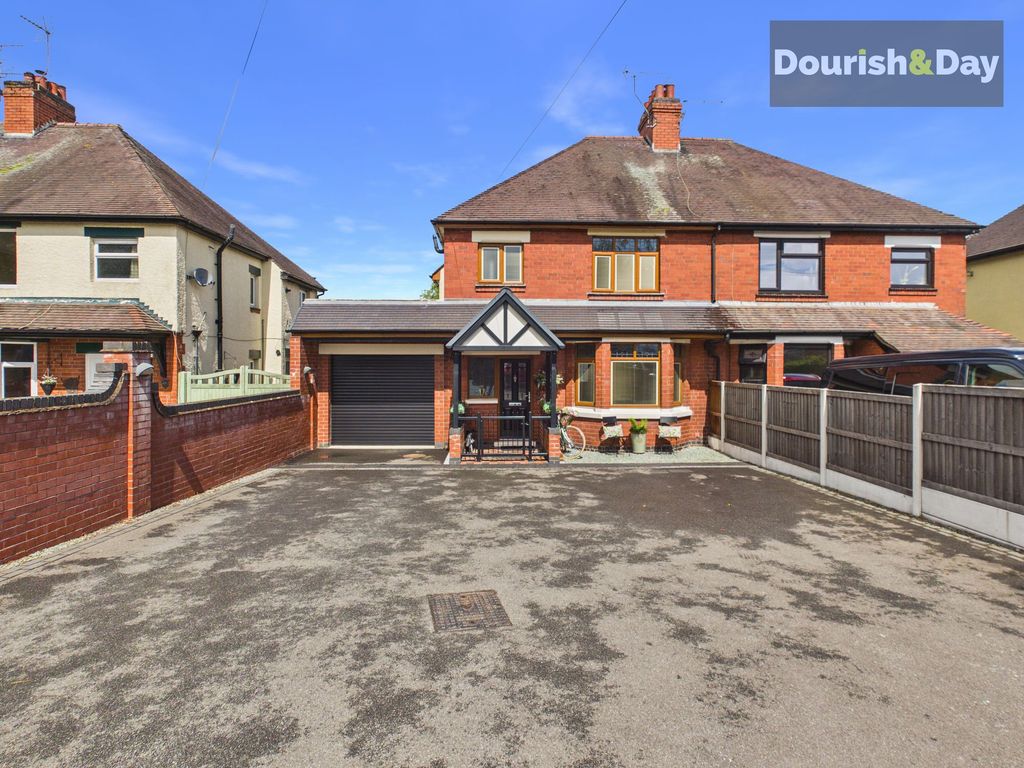 Property photo 1 of 32