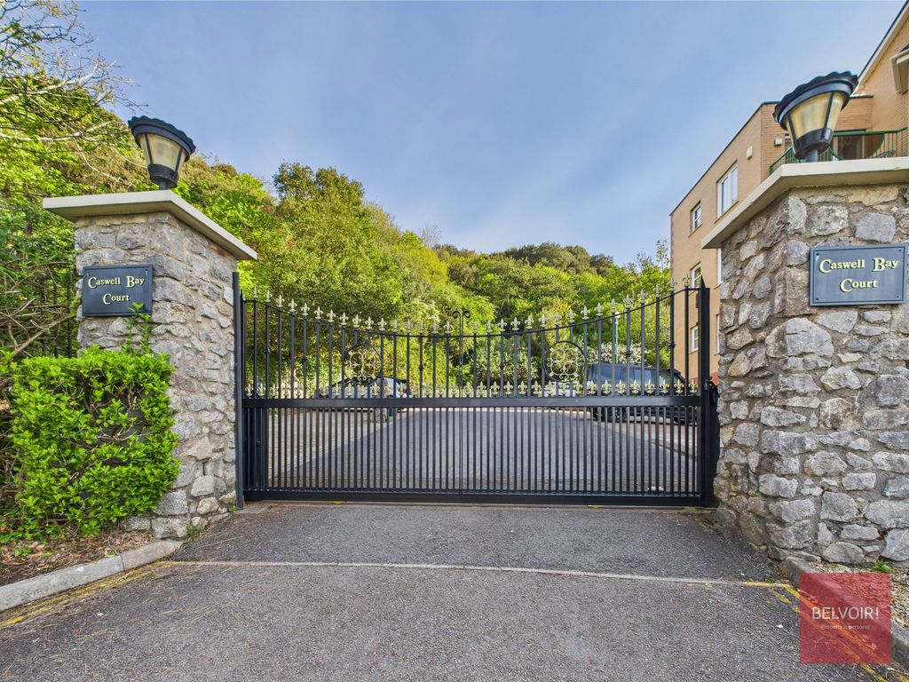 Property photo 3 of 39