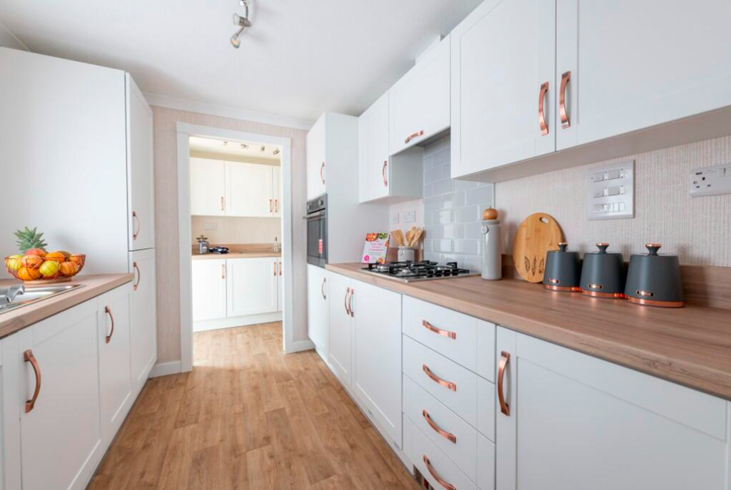 Property photo 2 of 11