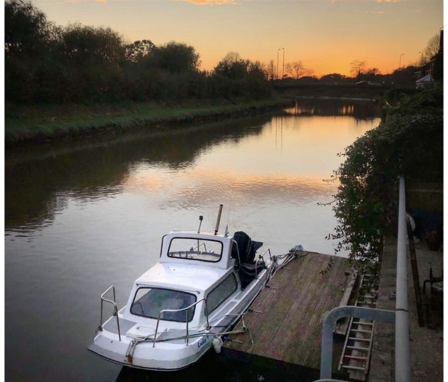 Property photo 3 of 22 Mooring