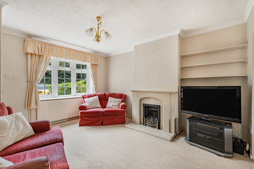 Property photo 2 of 13 5_83354.Jpg