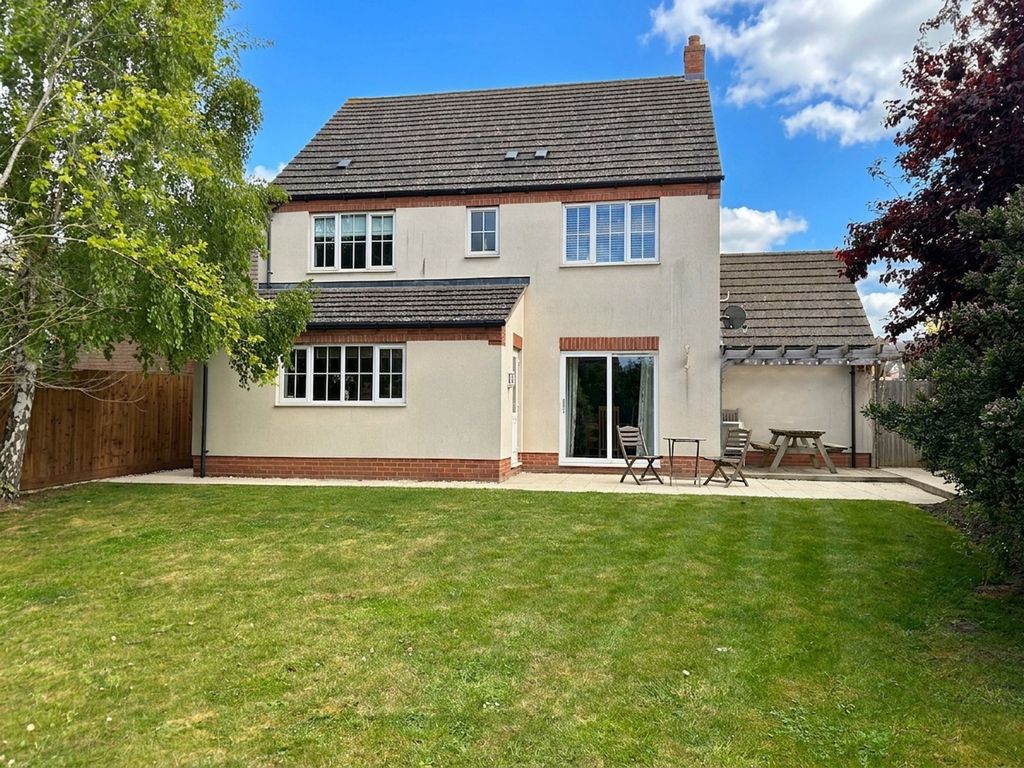 Property photo 2 of 14